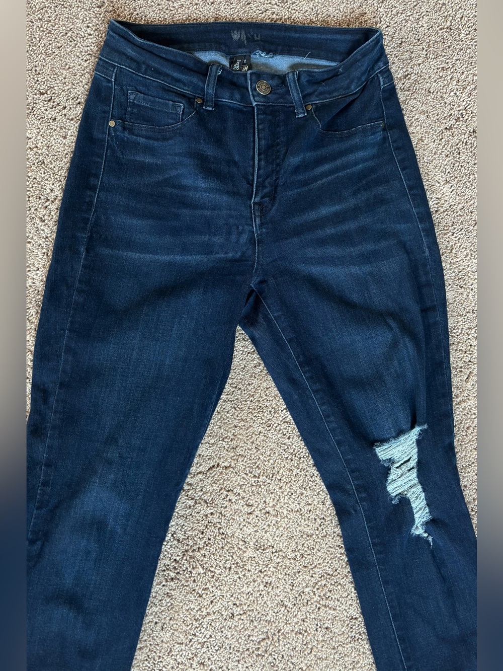 Women’s Dark Blue Distressed Skinny Jeans
